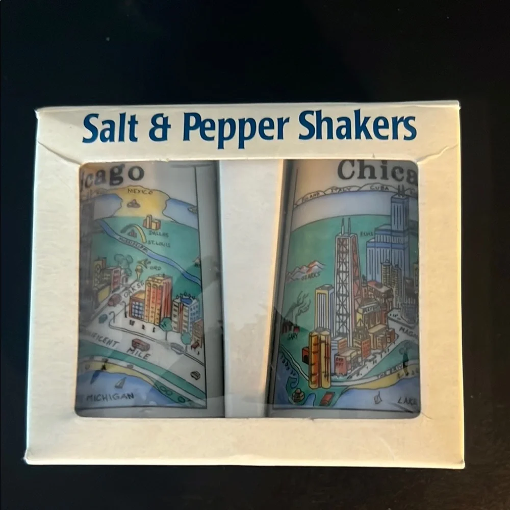Blue‎ Salt & Pepper Shakers